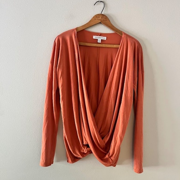 Abercrombie & Fitch Faux-Wrap Burnt Orange Top, Sz M, EUC - Picture 2 of 5
